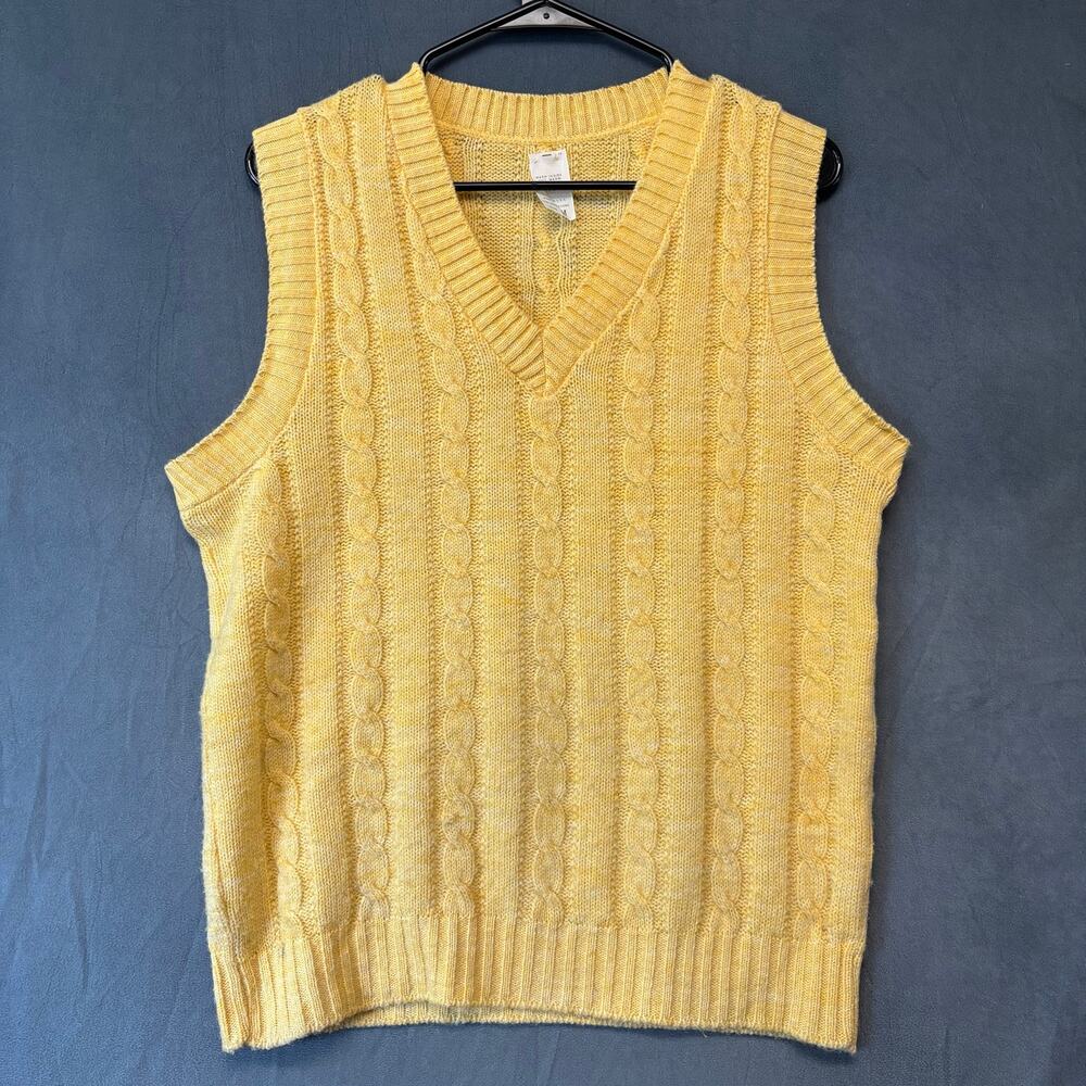 Vintage USA Cable Knit Sweater Vest Yellow Size M Preppy Cottagecore Uncle Phil